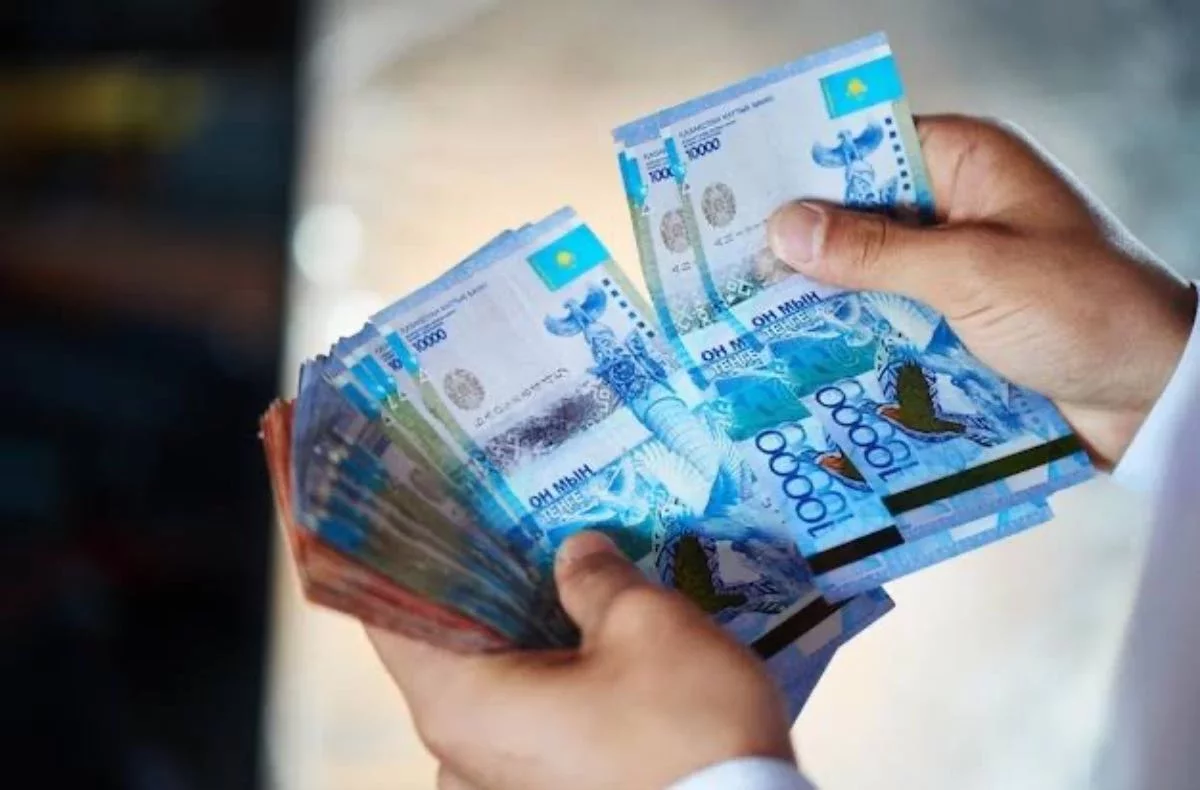 Қазақстанда ер адам бірден 42 айлық зейнетақысын алды