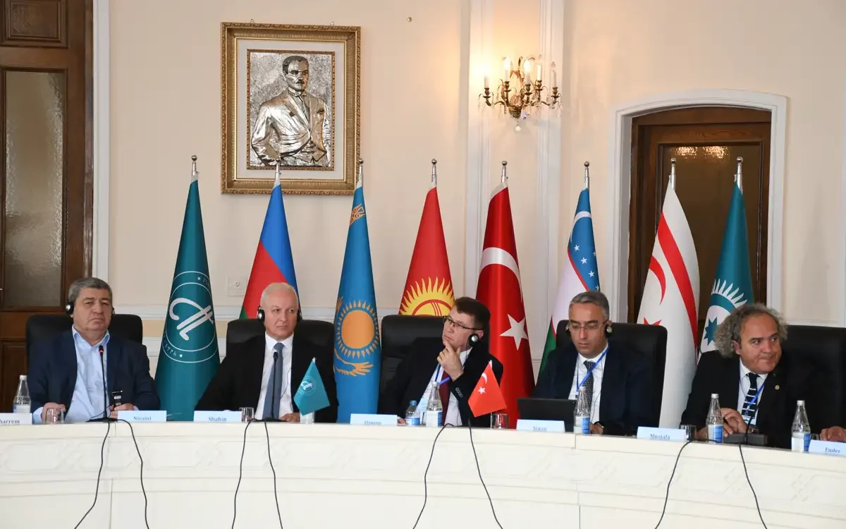 Бакуде Түркі әлемінің ортақ әліпбиі талқыланды