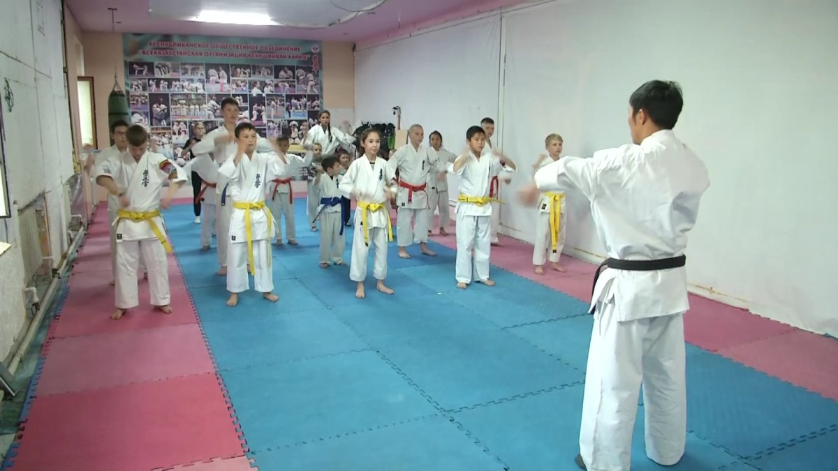 Қарағандыда 15 мыңнан астам тұрғыны бар шағын аудан балаларының спортпен айналысатын жері жоқ