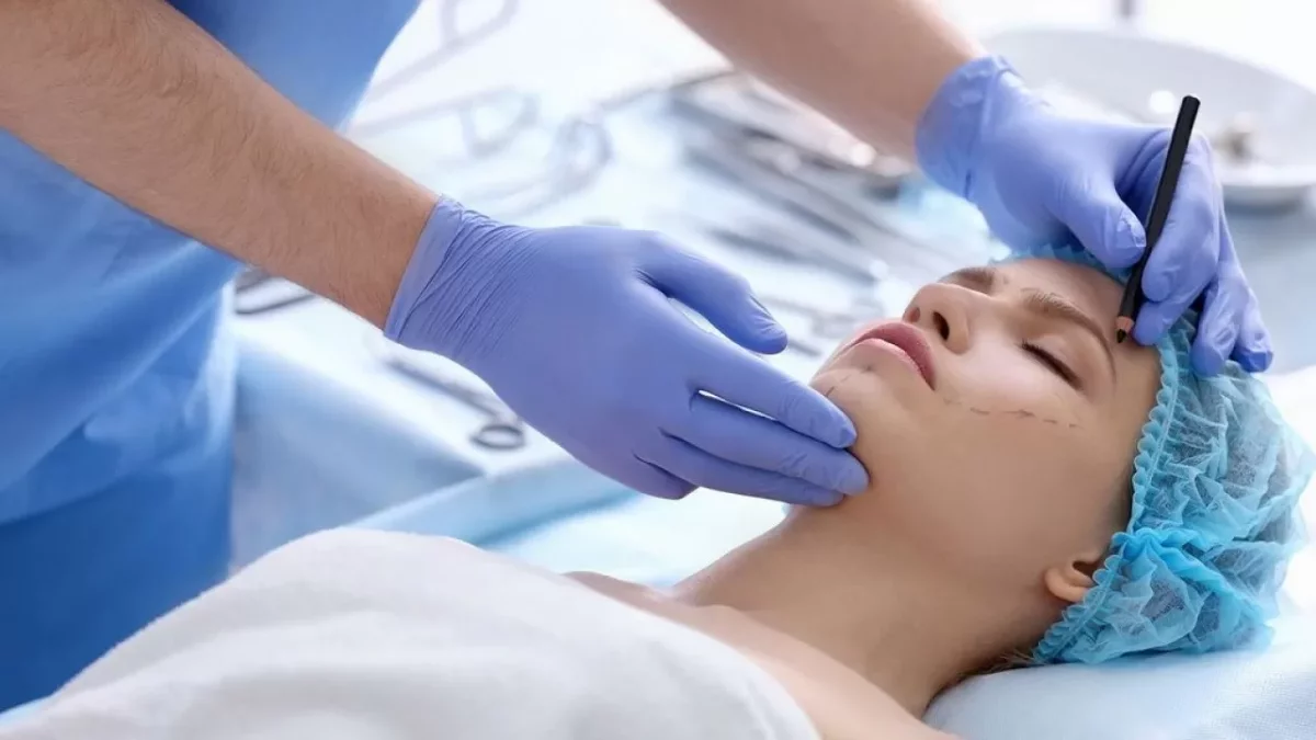 33 жастағы әйел пластикалық отадан кейін қайтыс болды