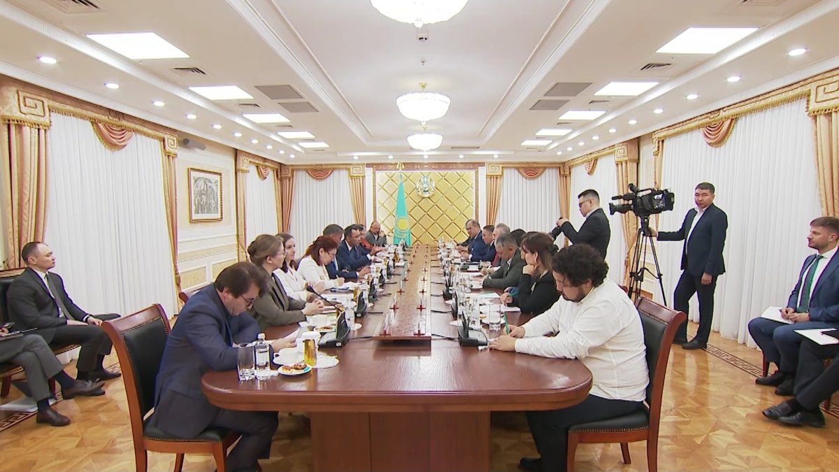 «Ұлттық мүдде» диалог алаңының кезекті отырысы өтті