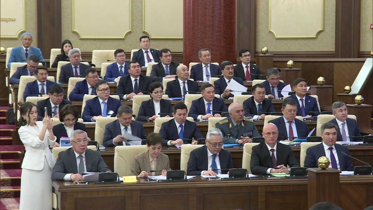 Парламент утвердил отчёты Правительства и ВАП об исполнении республиканского бюджета за 2023 год