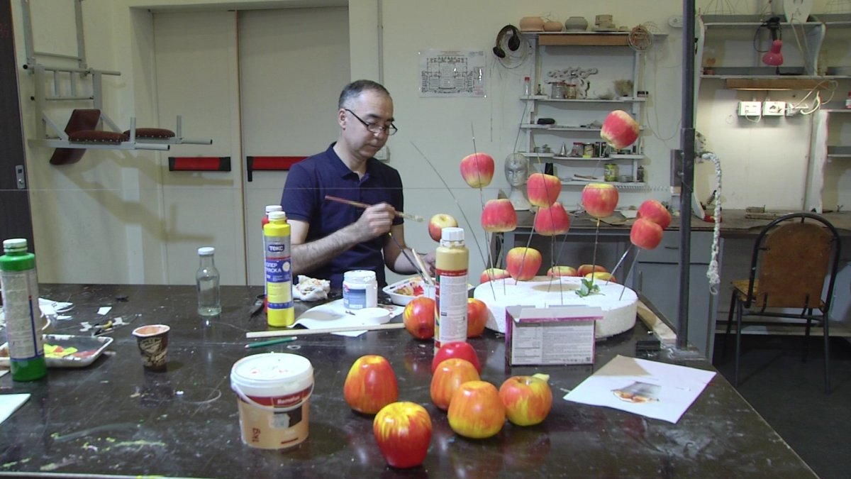 Театр сахнасының құпия кейіпкері-бутафор