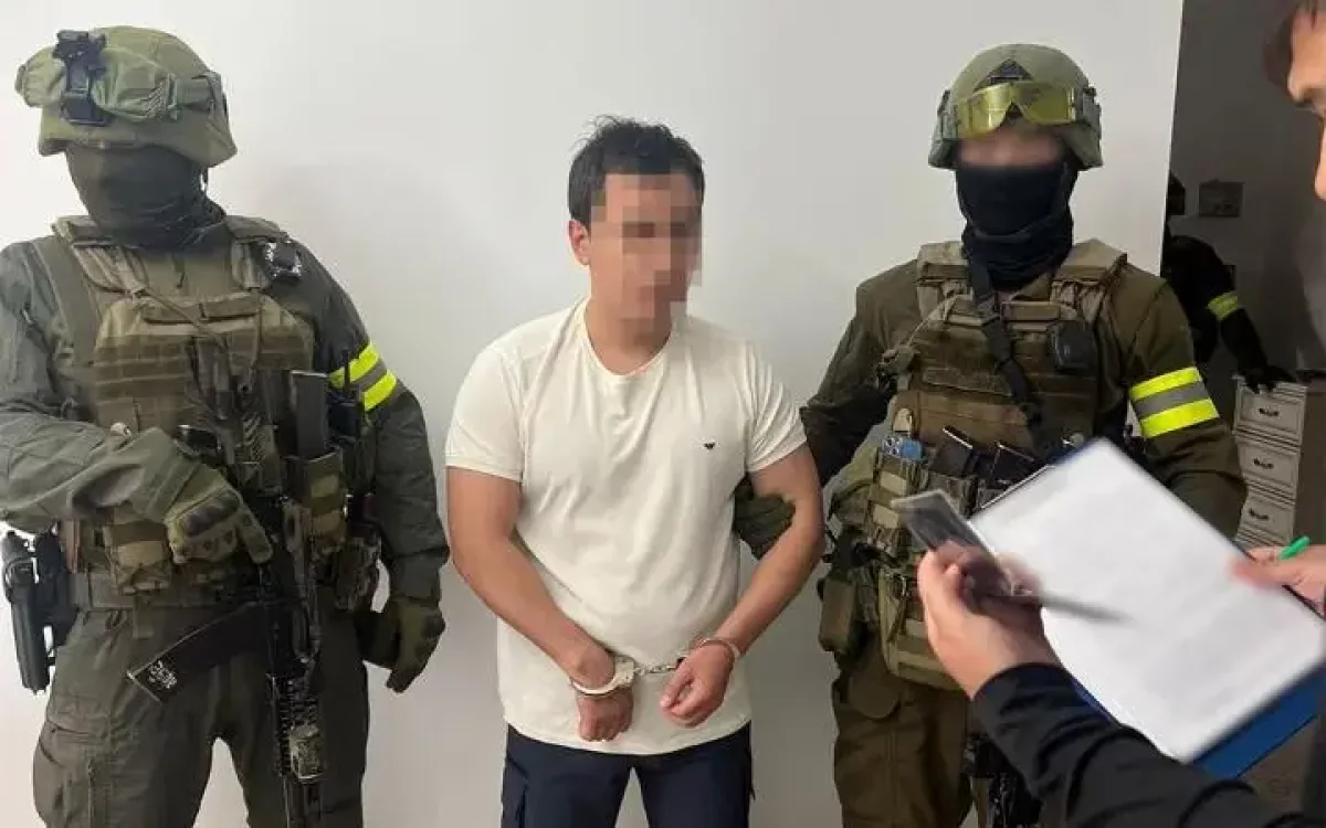 Ақтөбе облысында тұрғынның үйінен 21 атыс қаруы табылды