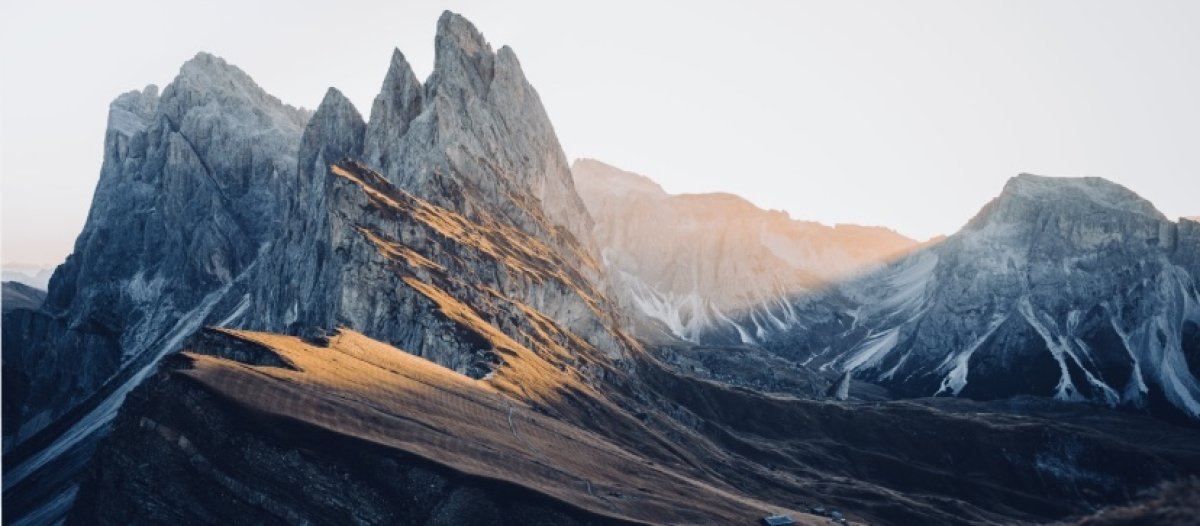 Семерых подростков ищут в горах Алматы