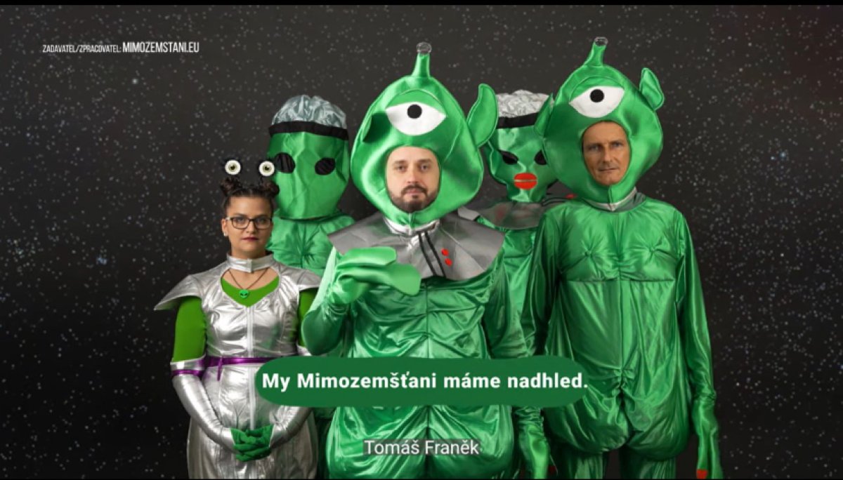 Партии инопланетян и двухвостой собаки участвуют в выборах в Европарламент