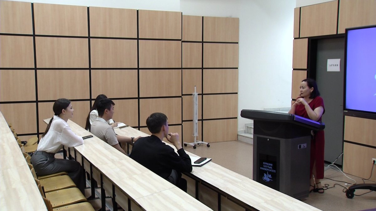 Студентам колледжей повысят стипендию на 50 % с 1 сентября