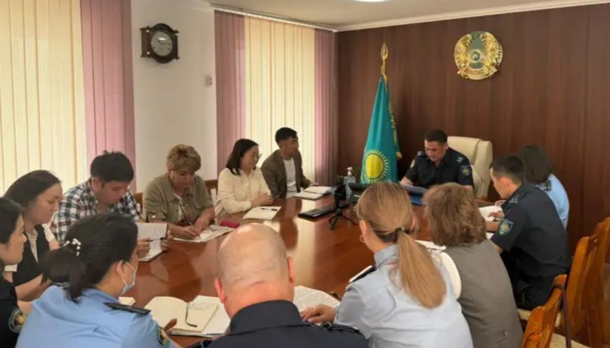 Астанада пробация қызметкерлері 30 жазасын өтеушіні жұмысқа орналастырды