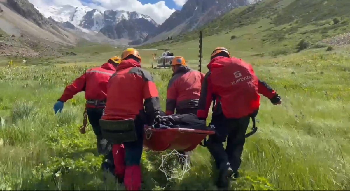 Туристка сломала ногу в ущелье в Алматинской области