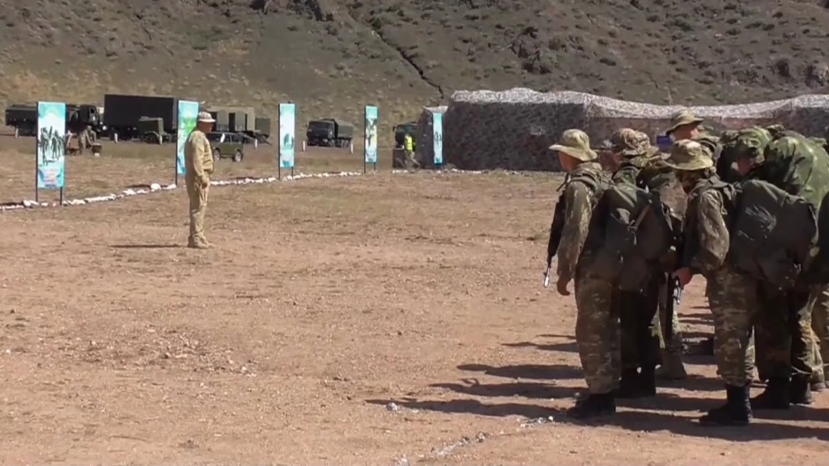 Қазақстан мен Беларусь десантшылары "Бауырластық шыңы – 2024" оқу-жаттығуы барысында барлау тапсырмаларын бірлесе пысықтады