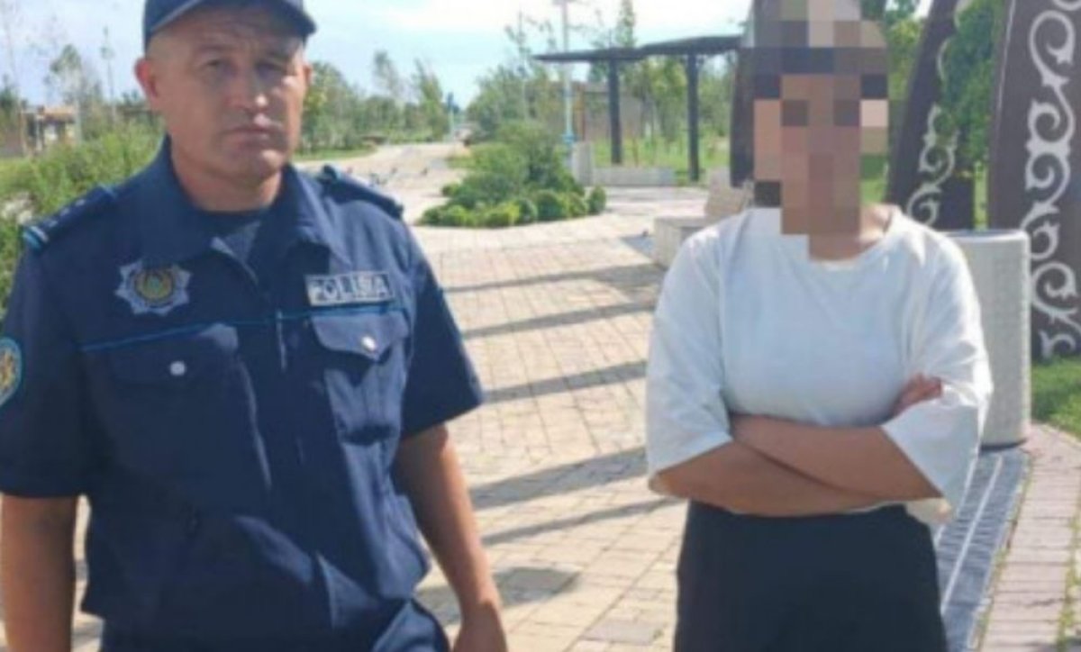 Түркістанда 13 жасар қыз анасы телефон сатып алып бермегені үшін үйінен кетіп қалған