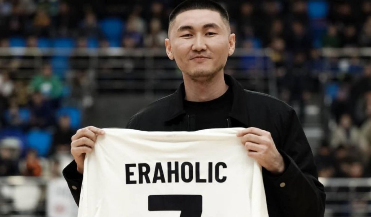 Абай облысындағы мектеп мұғаліміне испандық әншіден ұсыныс түсті