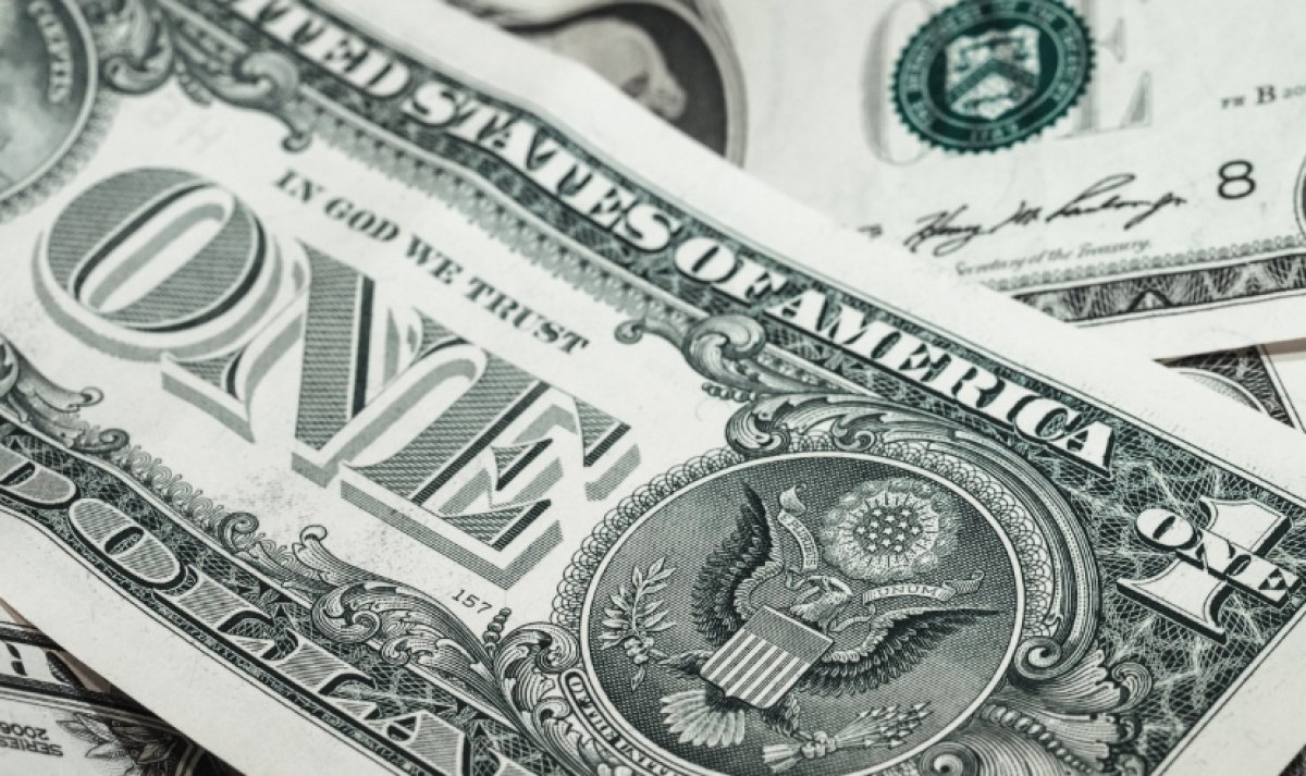 Бдительность в финансах следует проявить Водолеям; предложение о сотрудничестве получат Рыбы: гороскоп на 24 июля