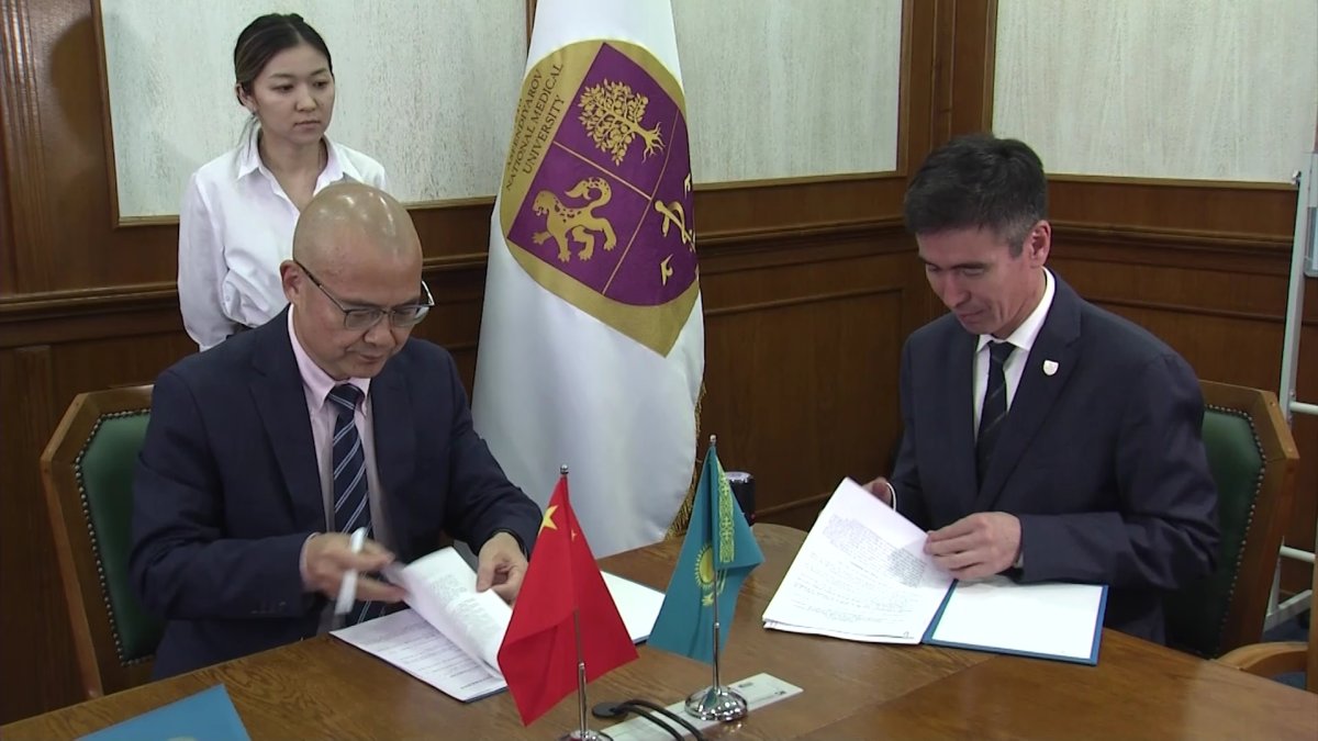 В Казахстане откроют Шэньчжэньско - Алматинскую передовую лабораторию медицинских наук