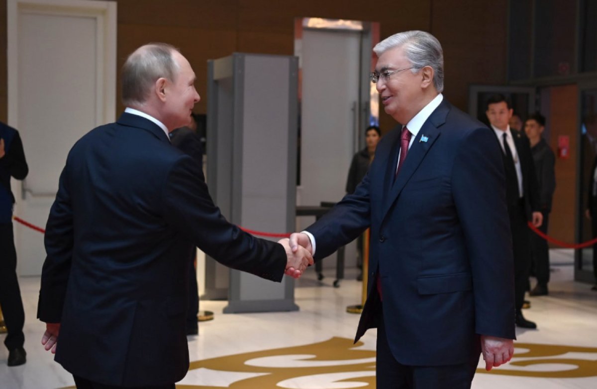 Токаев пригласил Путина в Казахстан этой осенью
