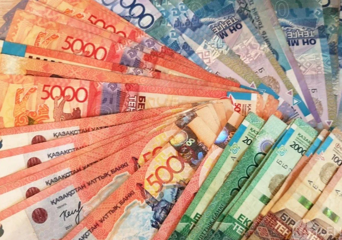 Ақтөбеде қызметкер жұмыс берушісінен 5 млн теңге өндіріп алды