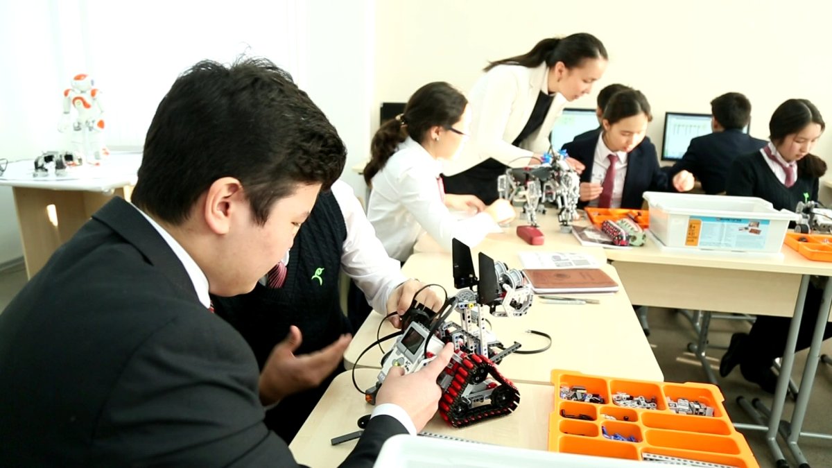 Тамызда 21 жайлы мектеп ашылады