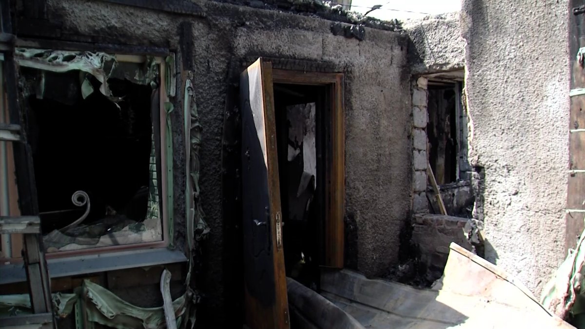 Жестокое убийство супругов-пенсионеров в Алматы: соседи озвучили предполагаемый мотив преступления