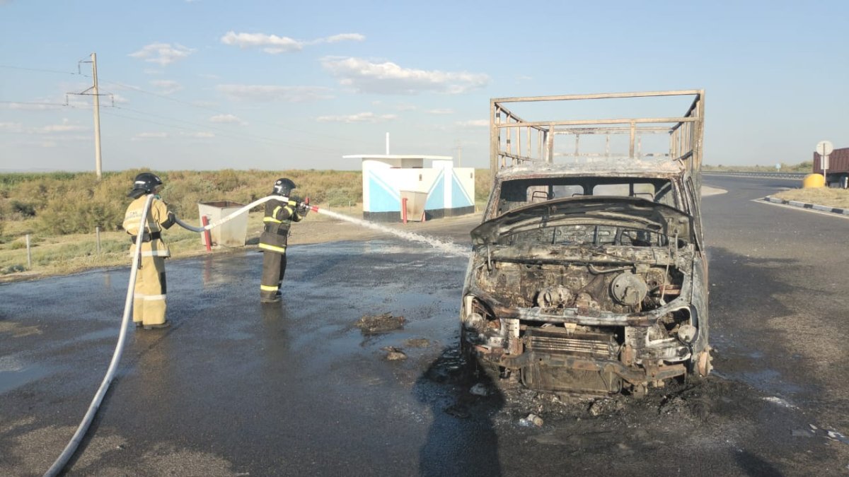 Қызылордада автокөлік жанып кетті