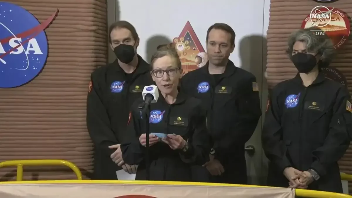 Төрт адам жыл бойы Марста «тіршілік етті»: NASA ең ұзақ әрі ең қымбат экспериментті аяқтады