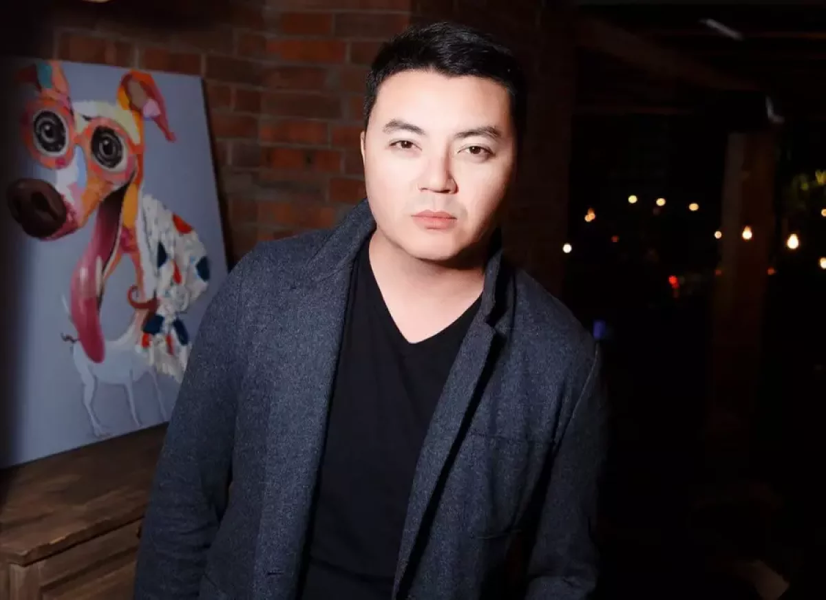 Алмас Кішкенбаевтың екінші рет үйленіп, ұлды болғаны рас па?