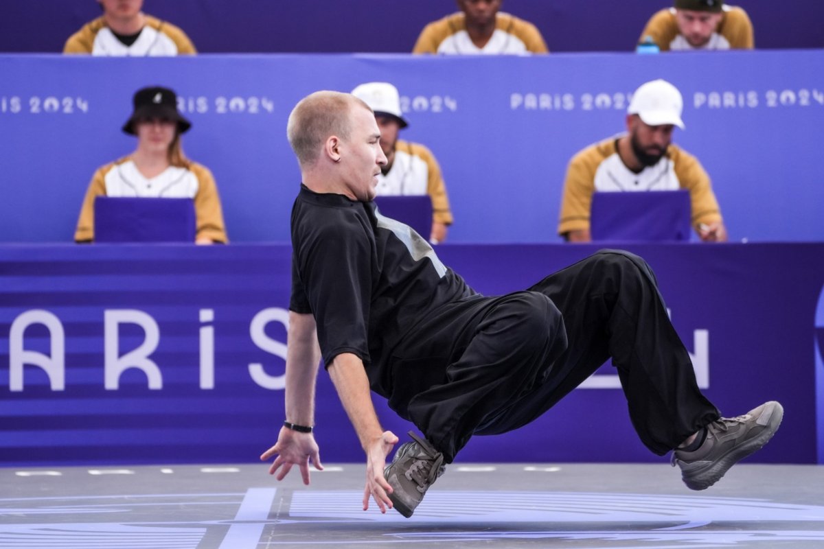 Казахстанец Амир Закиров готовится сразиться в четвертьфинале Олимпиалы