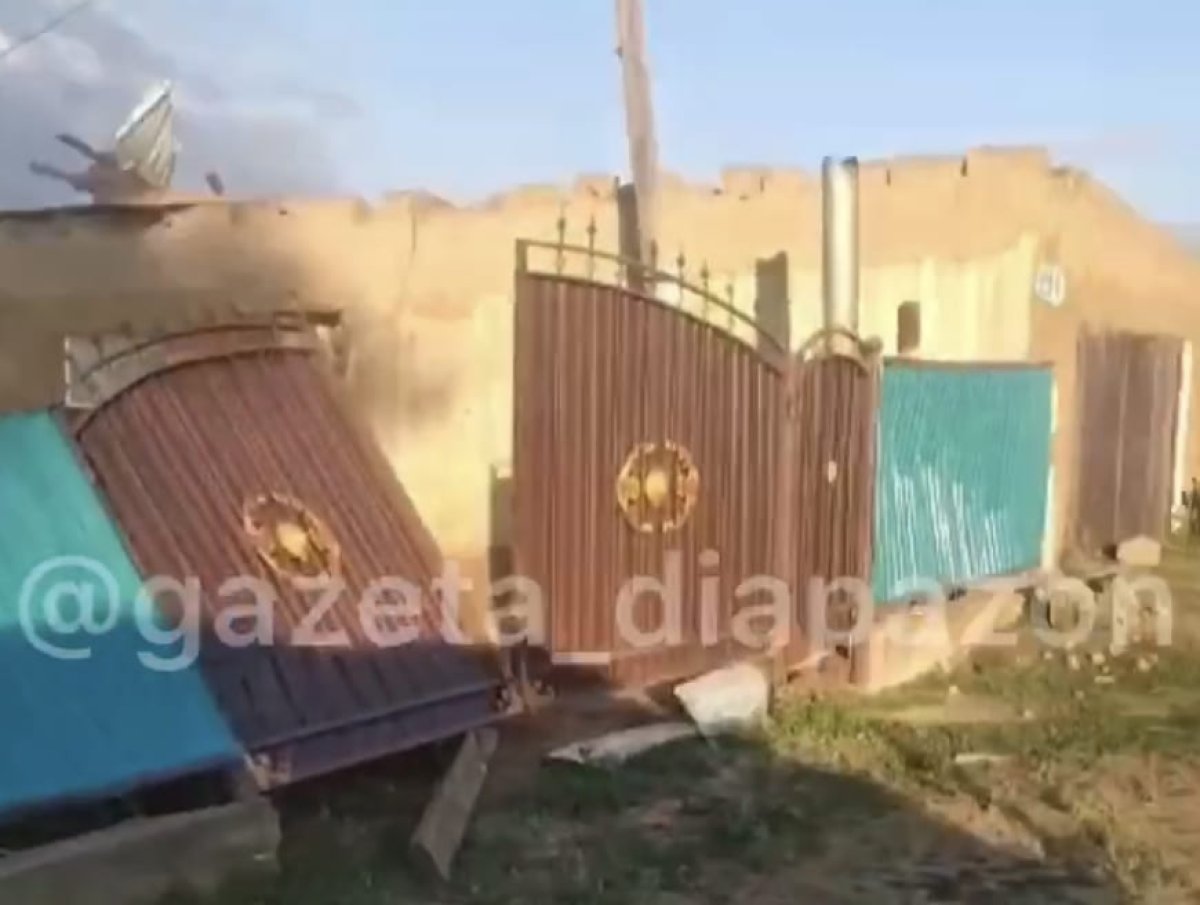 Ураган повредил полсотни зданий в актюбинском селе