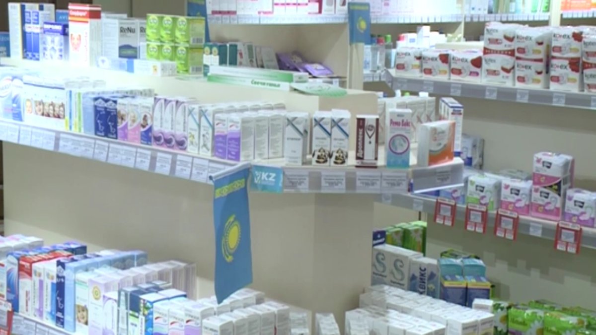 "Отандық өнім бола тұра, импорттық тауарларды сатып алуды доғару керек", - О.Бектенов