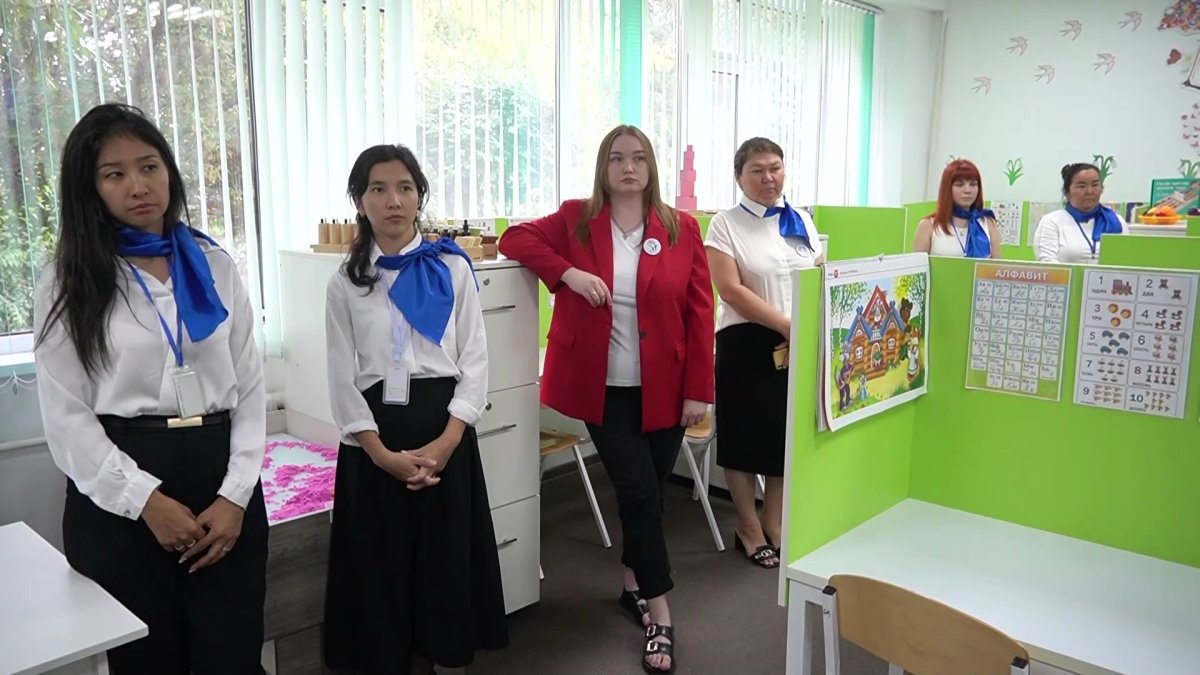 Партия "AMANAT" проверила школы инклюзивного образования