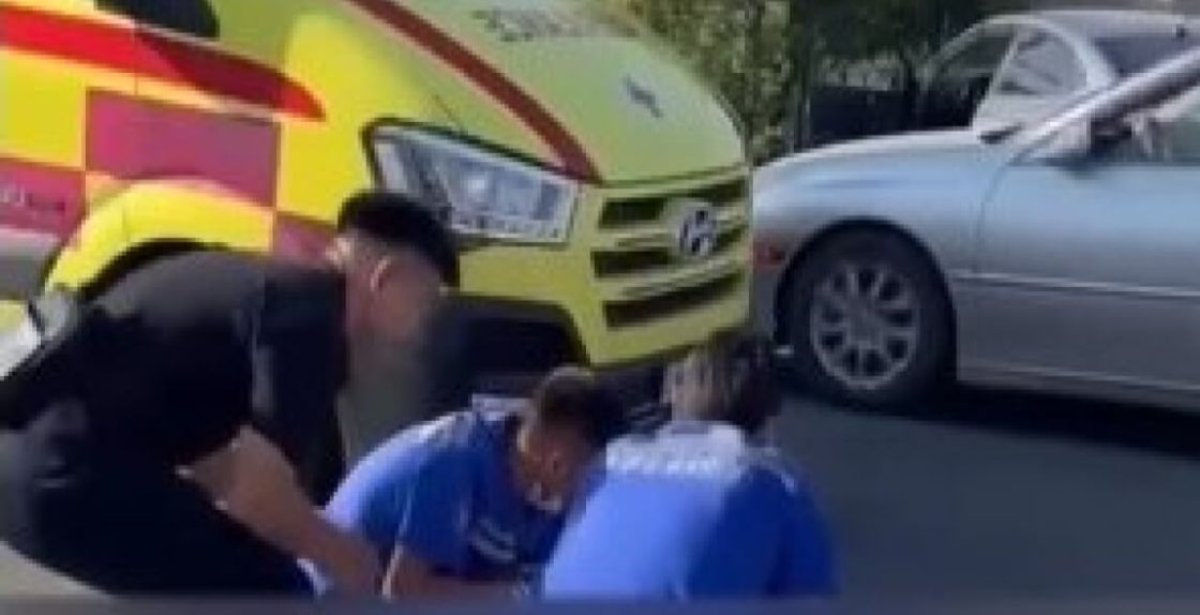 Менің юбкамдағы әжелермен жыныстық қатынас Аудармасы бар неміс порно фильмдерін қараңыз