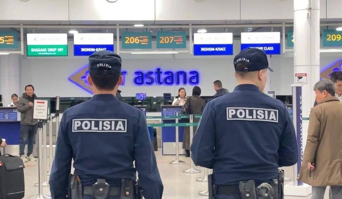 Алматы-Сочи әуе рейсінде шу шығарып, дөрекі сөздер айтқан мас әйел ұсталды