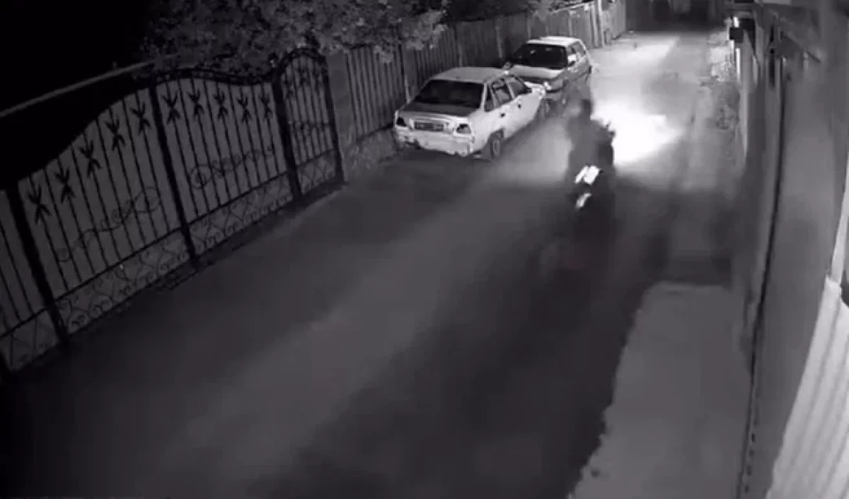 Не успел среагировать: водитель мопеда погиб в Алматы
