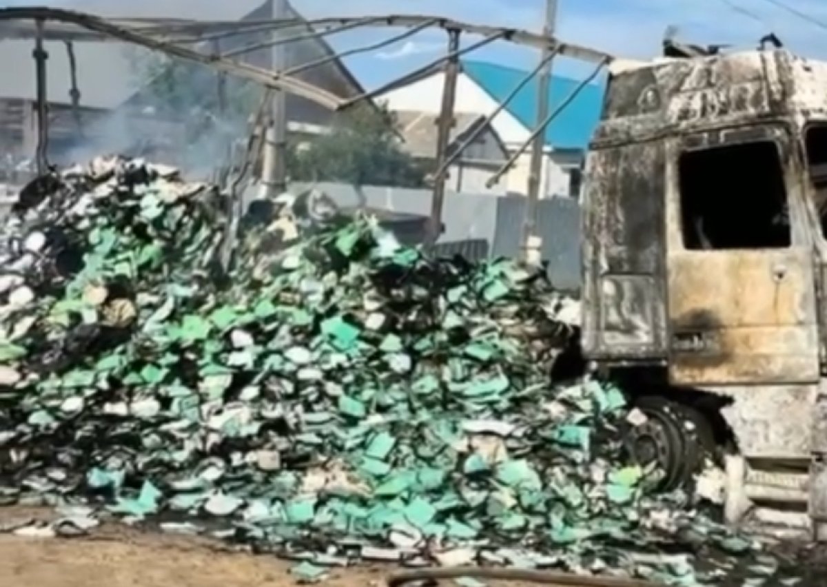 Задержан поджигатель грузовика со школьными тетрадями в Актюбинской области