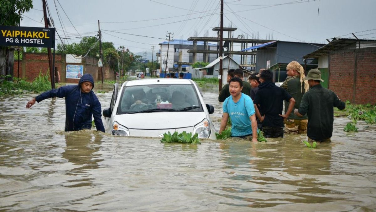 Бангладеште тасқын кесірінен 3 миллиондай адам баспанасыз қалды