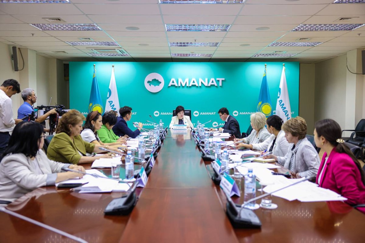 302 школы откроются в стране до конца года, - AMANAT