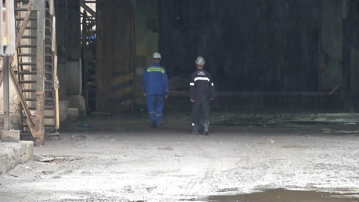 Полиция возбудила уголовное дело после гибели двух рабочих на металлургическом комбинате в Темиртау