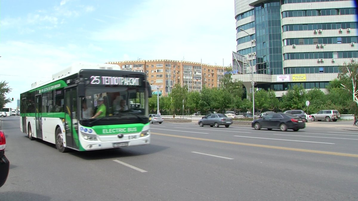 Виртуальные транспортные карты вводят в Астане для школьников и льготников