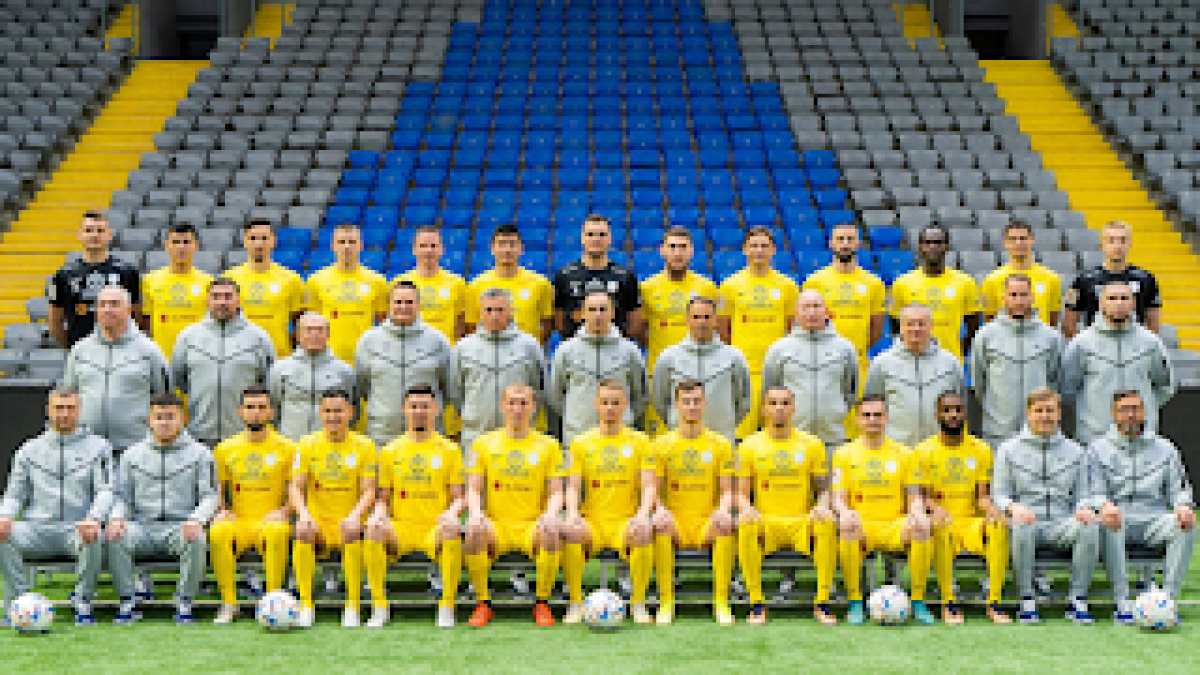 Обзор чемпионата Казахстана по футболу 2024: Интриги, лидеры и яркие моменты сезона