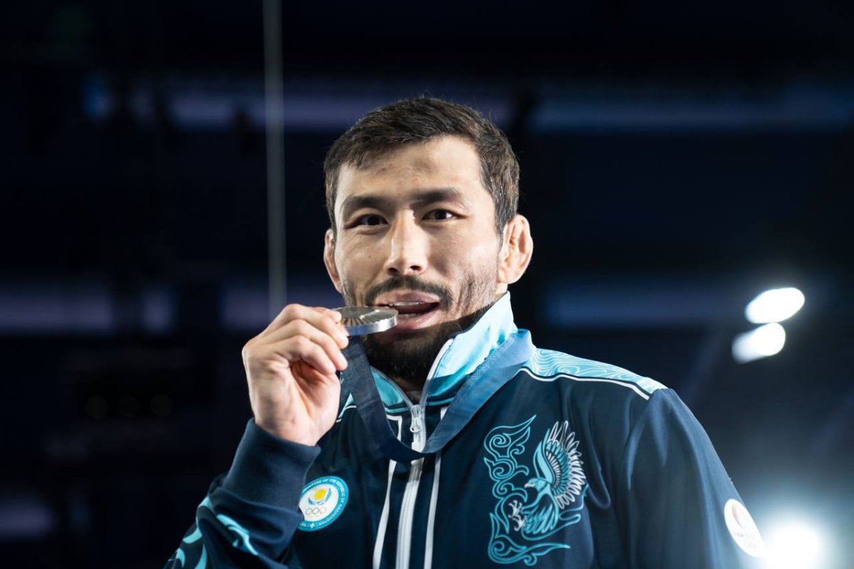 Демеу Жадыраев Париж Олимпиадасының күміс жүлдегері атанды
