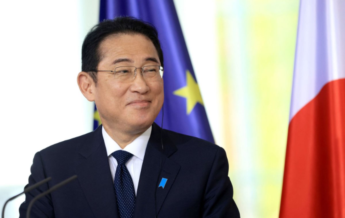 Премьер Японии Фумио Кисида приедет в Казахстан