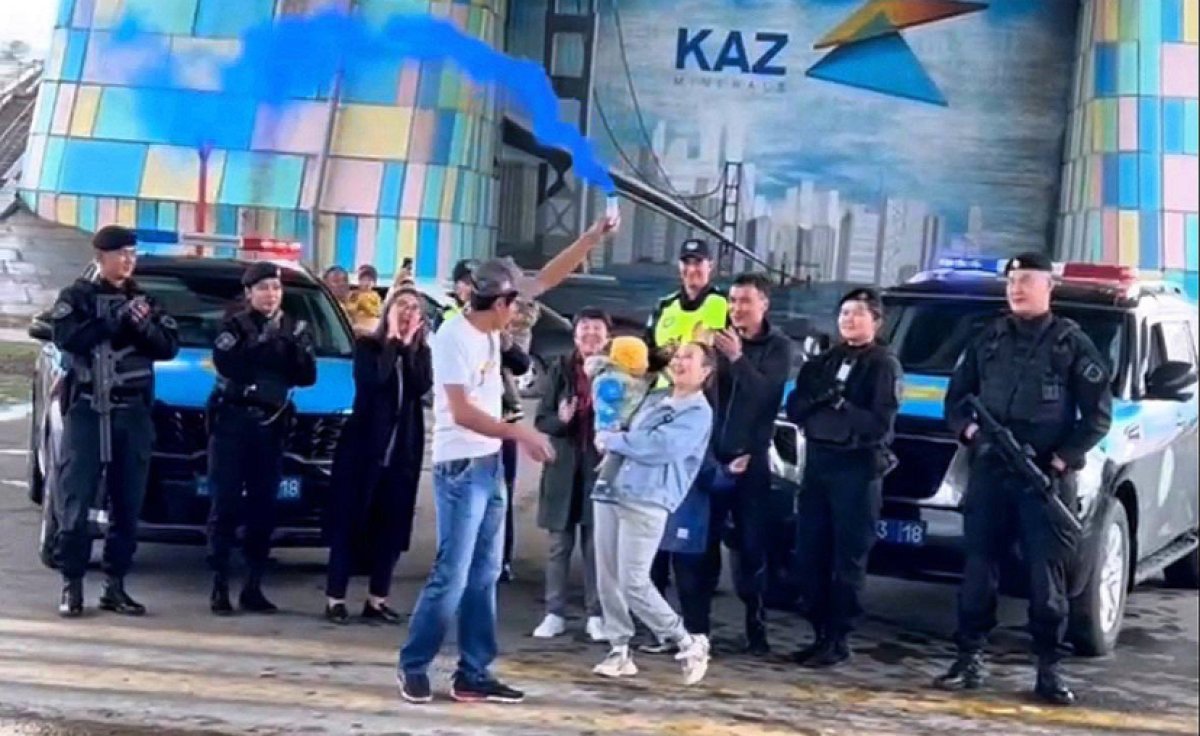 Полицейские Семея приняли участие в гендер-пати