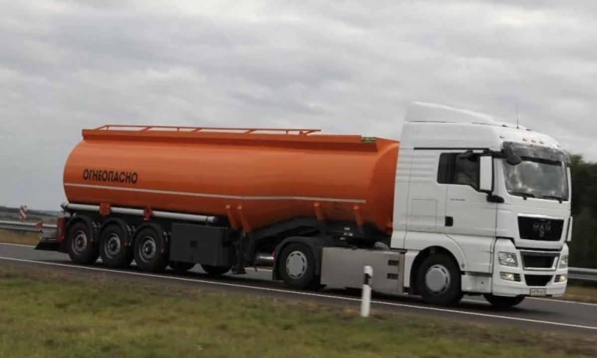 Казахстан усиливает контроль за вывозом ГСМ на пограничных переходах