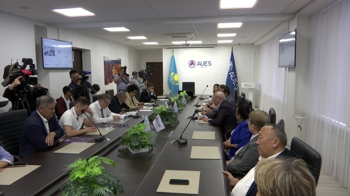 В Алматы прошёл круглый стол по вопросам развития атомной энергетики в стране