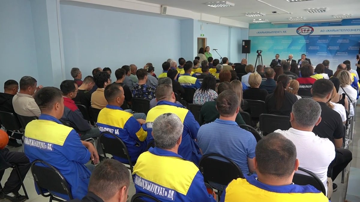 Народный штаб за строительство АЭС встретился с трудовым коллективом Уральской ТЭЦ