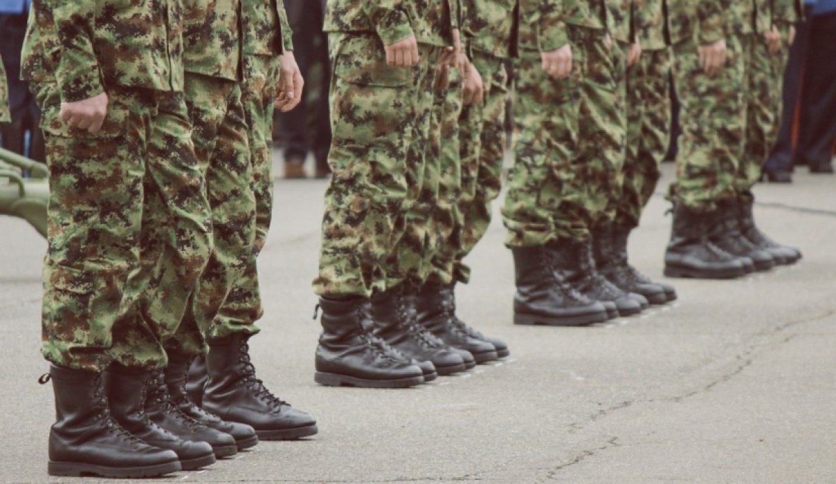 Президент Сербии заявил о ежедневных угрозах о войне