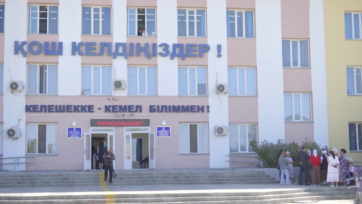 Зараженная стафилококком работница столовой стала виновницей массового отравления школьников в Мангистауской области, - СЭС