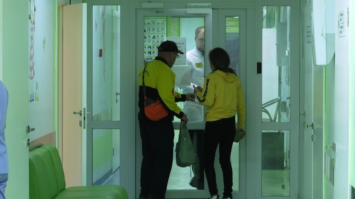 Қызылжарлық әйел  сабақ оқымағаны үшін 11 жасар қызын пышақтап тастаған