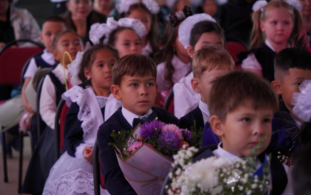 Спасатели ДЧС ВКО предстали перед первоклассниками в роли режиссеров-аниматоров