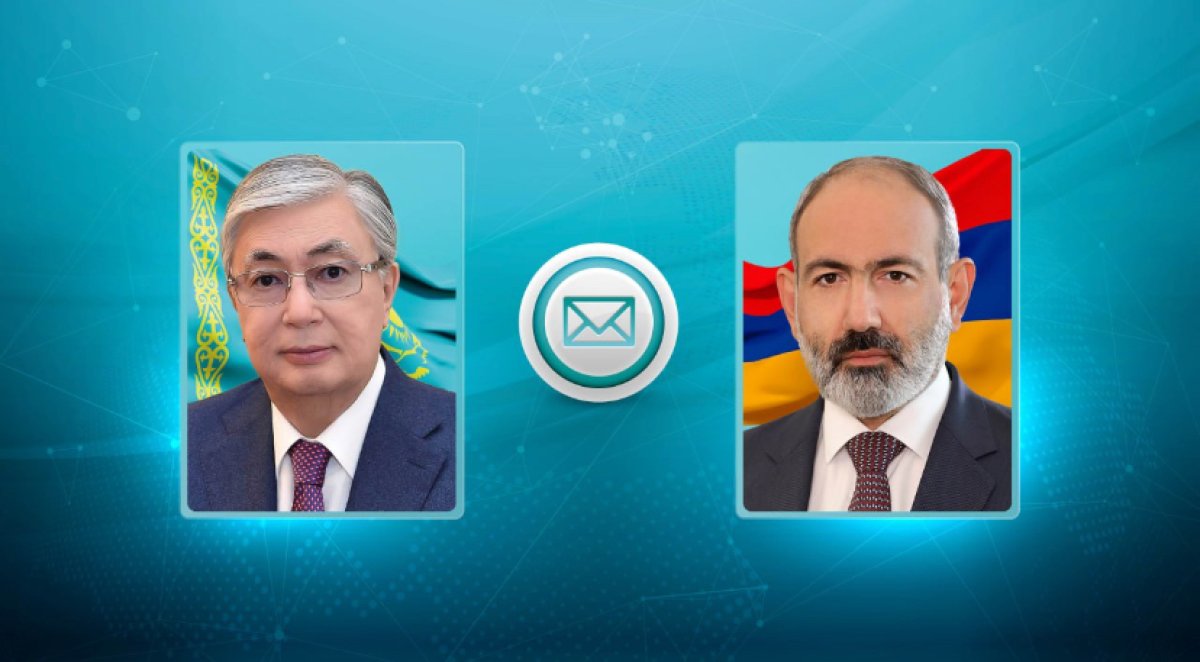 Токаев поздравил Пашиняна с Днем независимости Армении