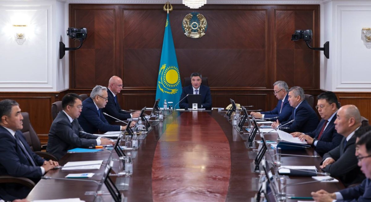 Премьер поручил начать подготовку к предстоящим  весенним паводкам